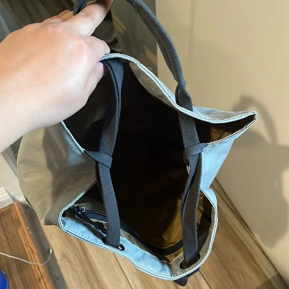 Drawstring backpack - Picture 3 of 3